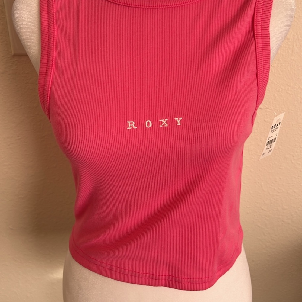 NWT Roxify Fitted Ribbed Tank size Large - Picture 2 of 4